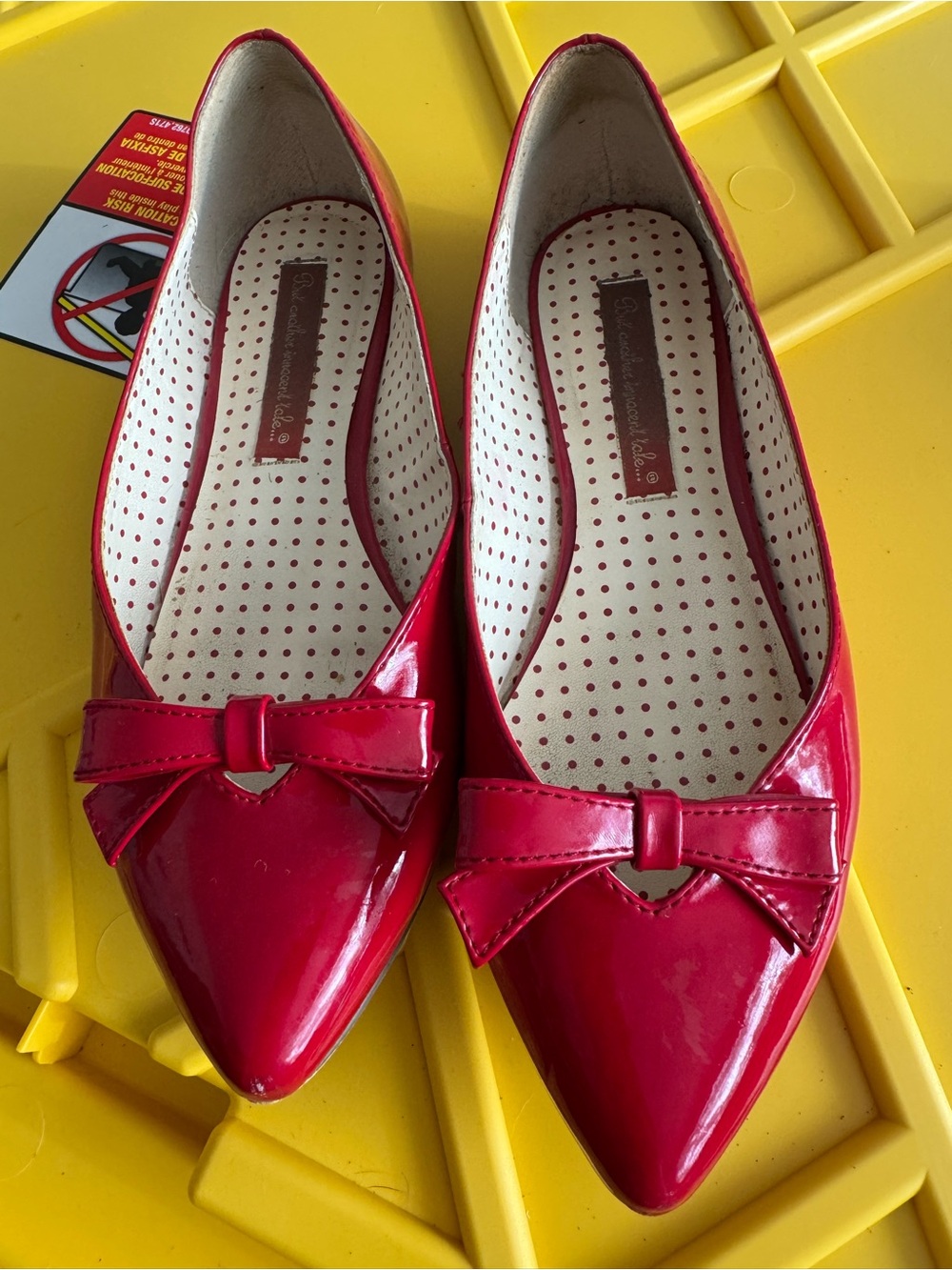 Red Patent Pointed-Toe Bow Flats - Women